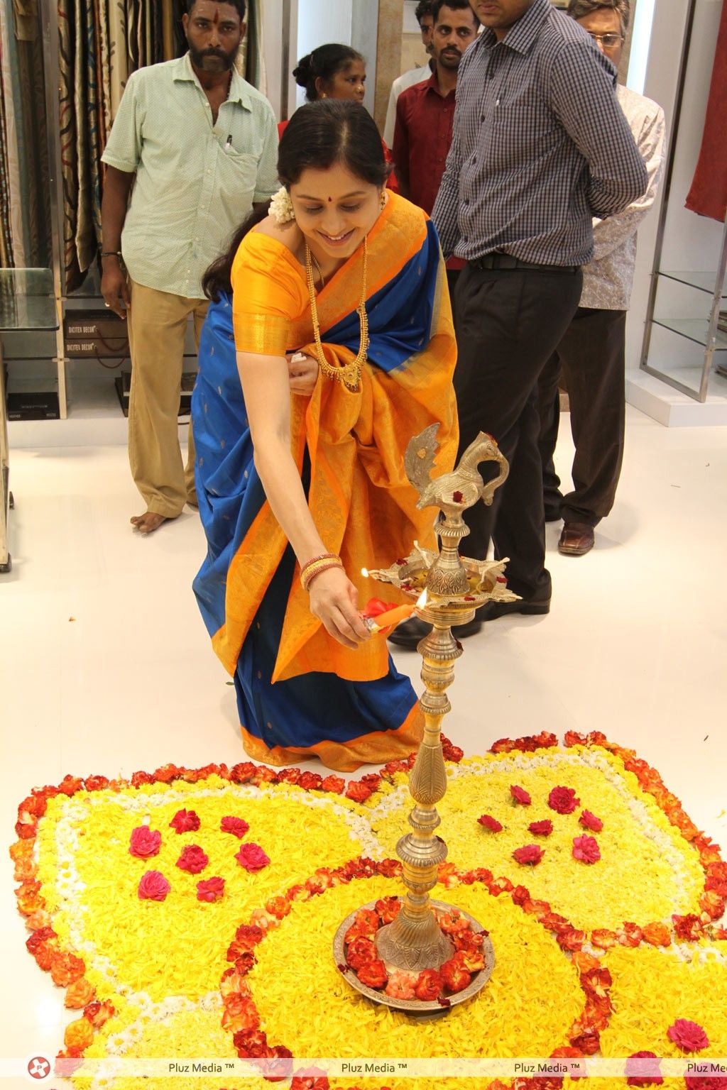 Devayani at Textiles Showroom Event Stills | Picture 128929